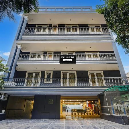 ホテル Super Townhouse Oak Udyog Vihar グルガウン エクステリア 写真